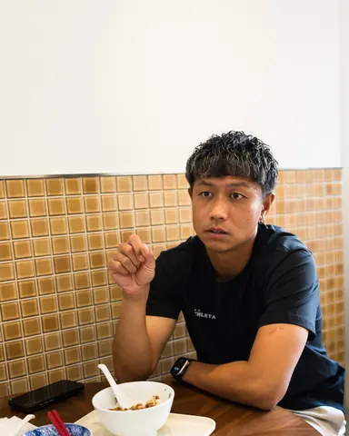 陳庭揚採訪側拍